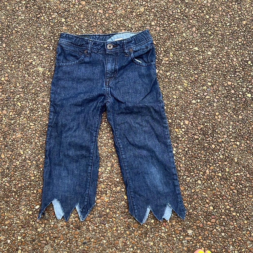 🏴‍☠️ Volcom jeans that I made into pirate pants for my boys! Size 6!